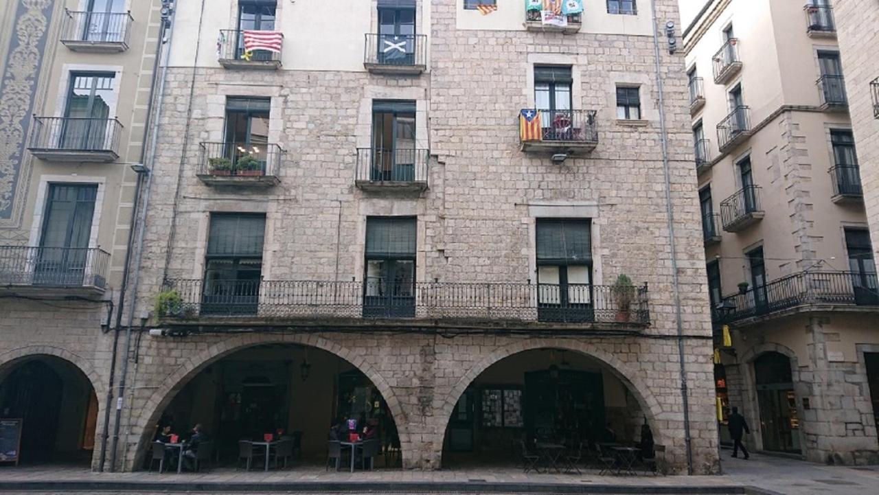 Bravissimo Placa Del Vi, Authentic Historic Apartment Girona Esterno foto